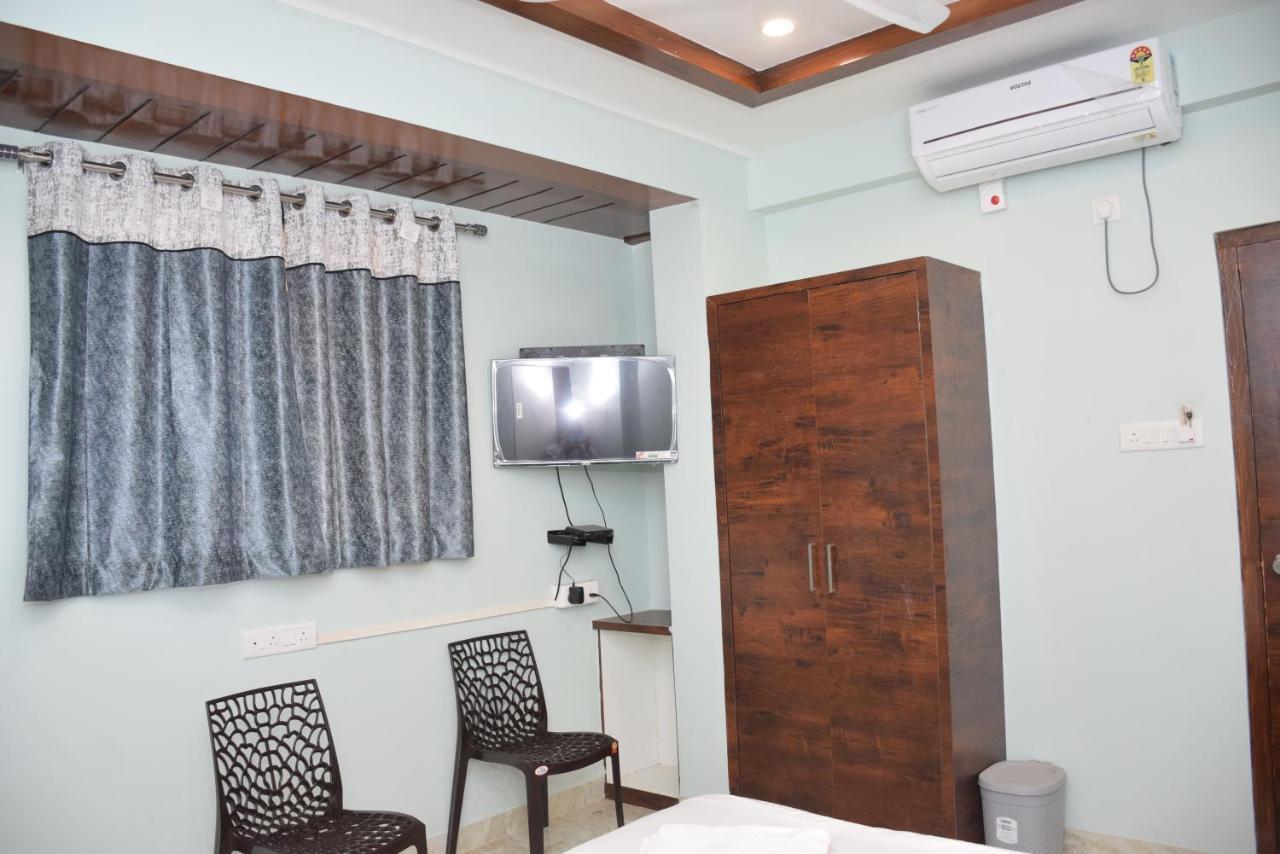 Shankar Residency, Akkalkot Akalkot Exteriör bild