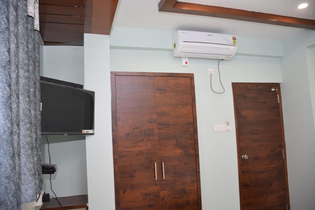 Shankar Residency, Akkalkot Akalkot Exteriör bild