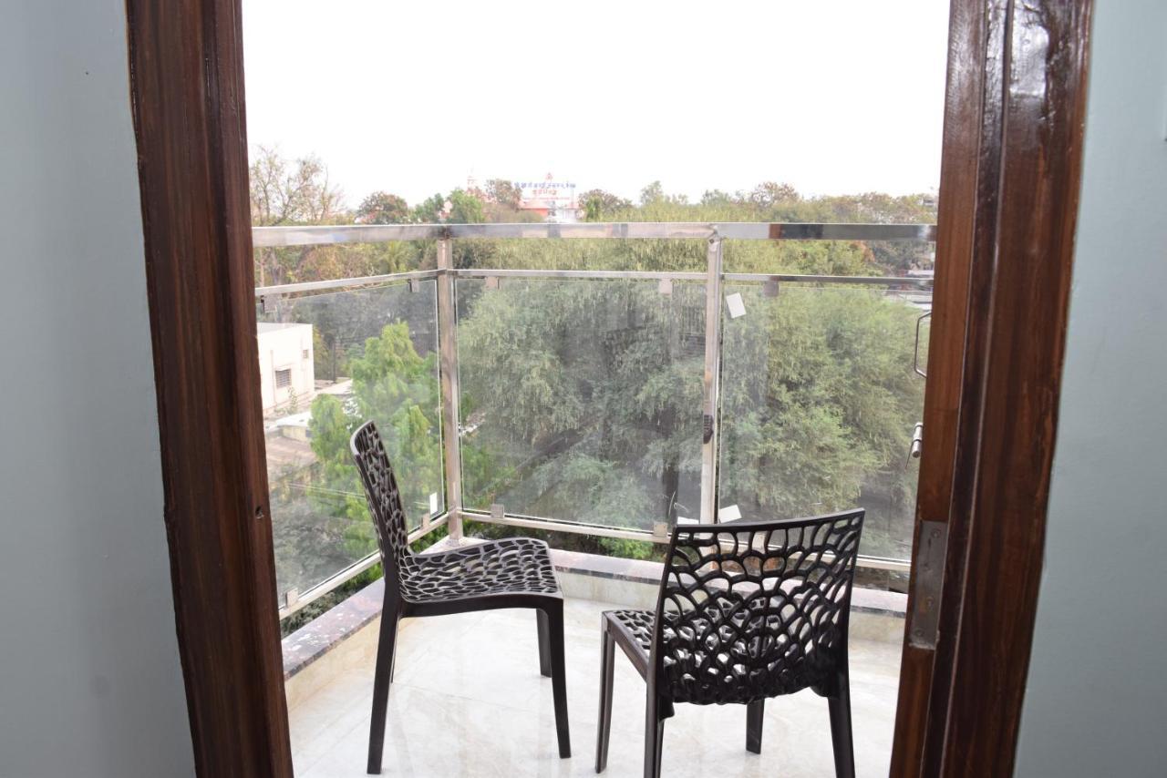 Shankar Residency, Akkalkot Akalkot Exteriör bild